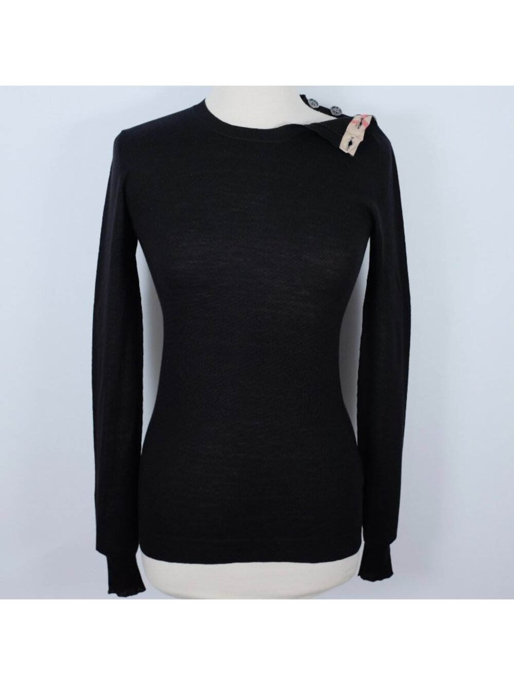 Burberry BRIT sweater sz S nova check logo buttons shoulder long sleeves